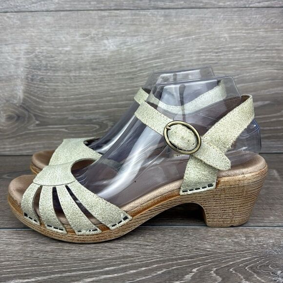 Dansko Marlow Women’s Sz 8.5-9/EU 39 Oyster Washed Leather Slingback Hook Sandal - Picture 3 of 10